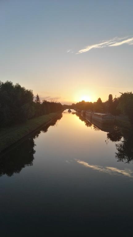 Bateau Entre Lille Et Paris Bed & Breakfast Thourotte Dış mekan fotoğraf